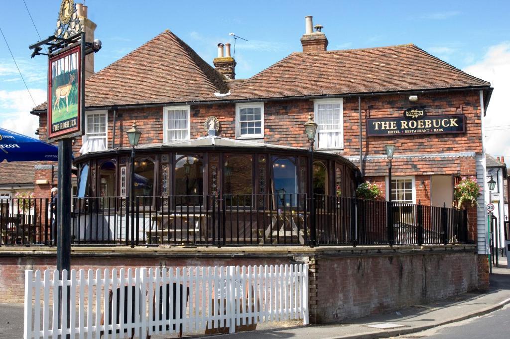 The Roebuck Inn - Relaxinnz Harrietsham Exterior photo