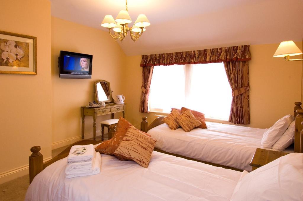 The Roebuck Inn - Relaxinnz Harrietsham Room photo